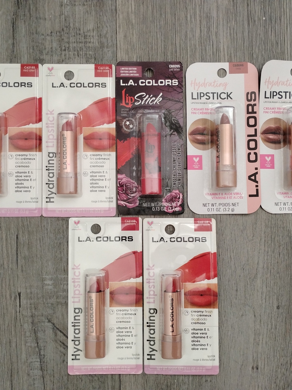 L.A. COLORS Hydrating Lipstick Mix — Red Shades - LOT of 7 NIP